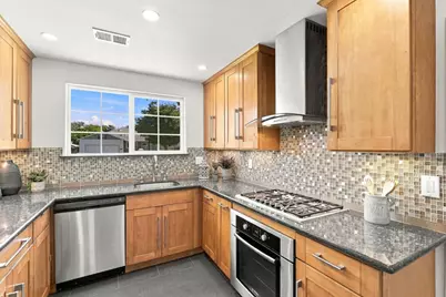1025 Fulton Ave, Sunnyvale, CA 94089 - Photo 13