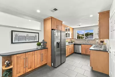 1025 Fulton Ave, Sunnyvale, CA 94089 - Photo 11