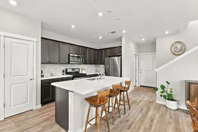 2229 S Snell Ln, Mountain House, CA 95391 - Photo 9