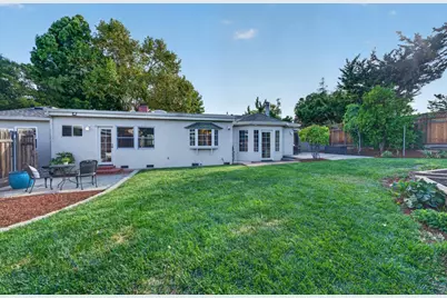 17445 Pleasant View Ave, Monte Sereno, CA 95030 - Photo 53