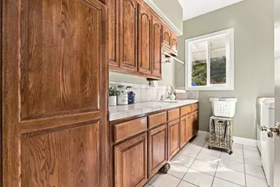 16421 Matilija Dr, Los Gatos, CA 95030 - Photo 37