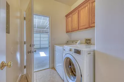427 Chardonnay Dr, Salinas, CA 93906 - Photo 33