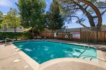 160 Maggi Ct, Los Gatos, CA 95032 - Photo 35