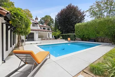 560 Center Dr, Palo Alto, CA 94301 - Photo 51