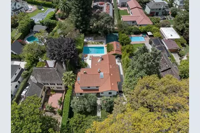 560 Center Dr, Palo Alto, CA 94301 - Photo 63