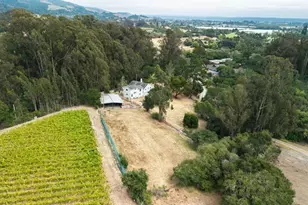 1100 Spring Hills Dr, Watsonville, CA 95076 - Photo 61