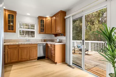 1100 Spring Hills Dr, Watsonville, CA 95076 - Photo 9