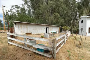 1100 Spring Hills Dr, Watsonville, CA 95076 - Photo 49