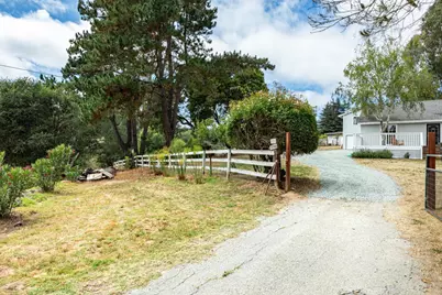 1100 Spring Hills Dr, Watsonville, CA 95076 - Photo 53