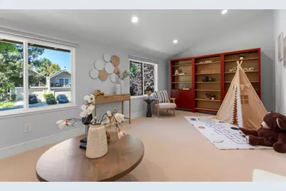 718 Russett Ter, Sunnyvale, CA 94087 - Photo 19