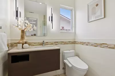 2131 Glenkirk Dr, San Jose, CA 95124 - Photo 33