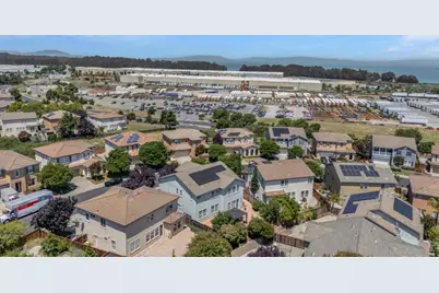 5704 Oakmont Dr, Richmond, CA 94806 - Photo 35