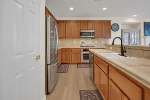 5704 Oakmont Dr, Richmond, CA 94806 - Photo 35
