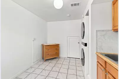 2626 Wawona St, San Francisco, CA 94116 - Photo 31