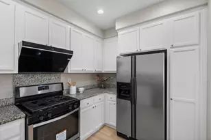 100 Parc Pl Dr, Milpitas, CA 95035 - Photo 21