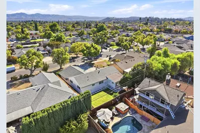 5571 Cornell Dr, San Jose, CA 95118 - Photo 33