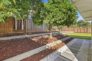 5571 Cornell Dr, San Jose, CA 95118 - Photo 29