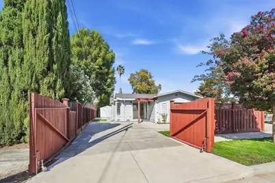 883 Brent Dr, Cupertino, CA 95014 - Photo 53