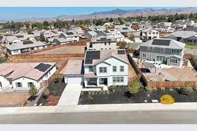 209 Luna Way, Hollister, CA 95023 - Photo 47