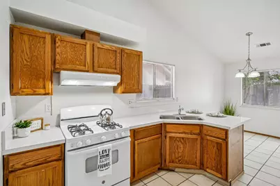 2045 Atchenson St, Stockton, CA 95210 - Photo 11