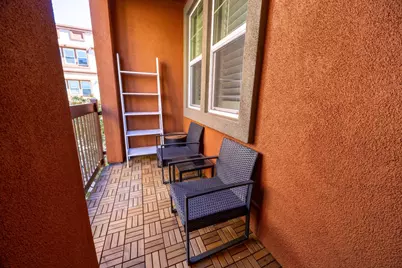 1018 Onofrio Ln 2, San Jose, CA 95131 - Photo 15