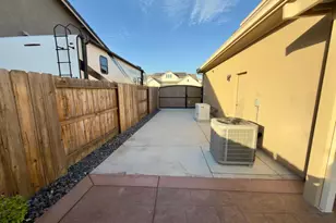 2635 Gantry Dr, Manteca, CA 95337 - Photo 75