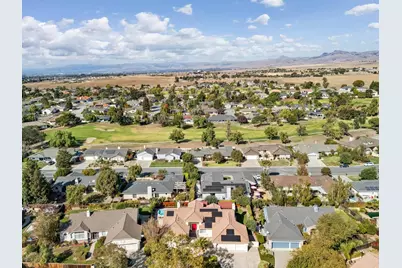 57 Maries Ct, Hollister, CA 95023 - Photo 3
