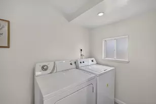 375 S 22nd St, San Jose, CA 95116 - Photo 17