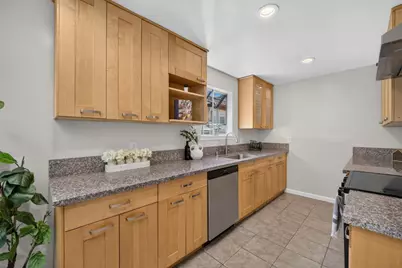 375 S 22nd St, San Jose, CA 95116 - Photo 7
