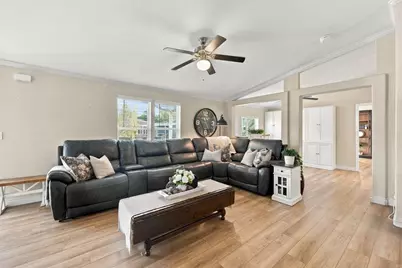 138 Nut Tree 138, Morgan Hill, CA 95037 - Photo 17