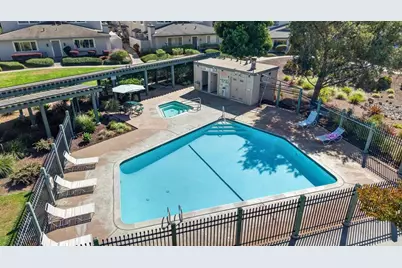 4233 Topsail Ct, Soquel, CA 95073 - Photo 27