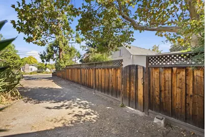 916 Franquette Ave, San Jose, CA 95125 - Photo 47