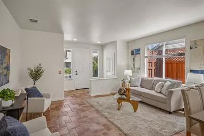 924 Baines St, East Palo Alto, CA 94303 - Photo 5