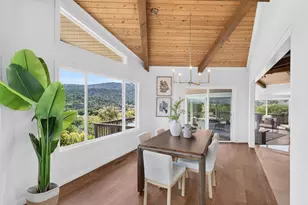 25322 La Rena Ln, Los Altos Hills, CA 94022 - Photo 13