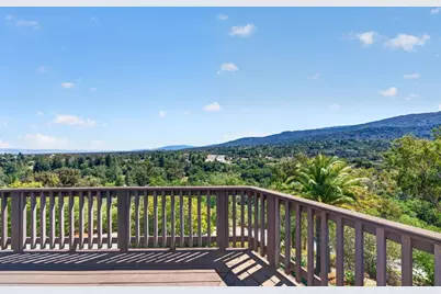 25322 La Rena Ln, Los Altos Hills, CA 94022 - Photo 39