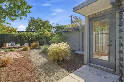 20 Roosevelt Cir, Palo Alto, CA 94306 - Photo 47