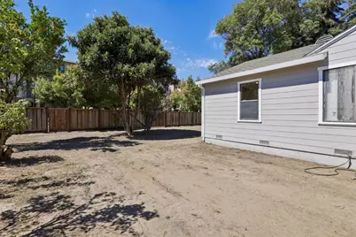 22801 Kiwanis St, Hayward, CA 94541 - Photo 3