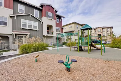 2104 Vincenzo Wkwy, San Jose, CA 95133 - Photo 37