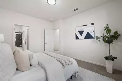 2104 Vincenzo Wkwy, San Jose, CA 95133 - Photo 23