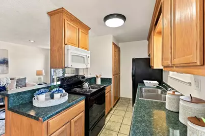 757 Warring Dr 4, San Jose, CA 95123 - Photo 11