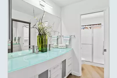 1689 Meadowlark Ln, Sunnyvale, CA 94087 - Photo 19