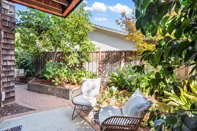 1689 Meadowlark Ln, Sunnyvale, CA 94087 - Photo 27