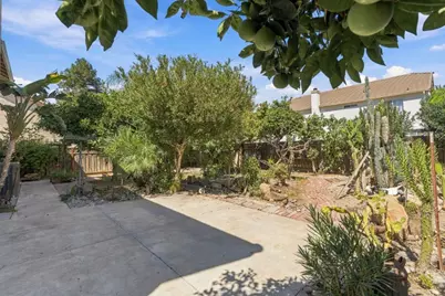 1014 Neal St, Los Banos, CA 93635 - Photo 33