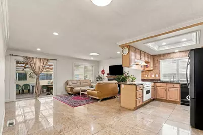 2097 Flintfield Dr, San Jose, CA 95148 - Photo 19