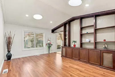 2097 Flintfield Dr, San Jose, CA 95148 - Photo 9