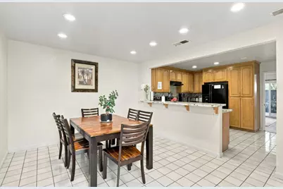 5587 Makati Cir, San Jose, CA 95123 - Photo 17