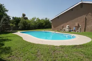 2108 N Apple Ave, Rialto, CA 92377 - Photo 35