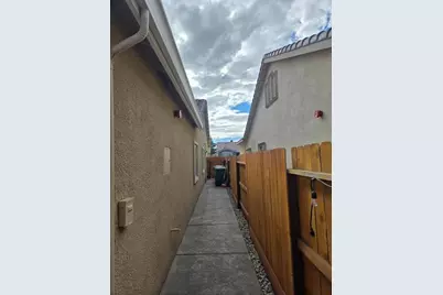 1948 Mastrangelo St, Los Banos, CA 93635 - Photo 33
