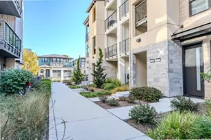 290 Waters Park Cir, San Mateo, CA 94403 - Photo 29