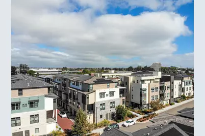 290 Waters Park Cir, San Mateo, CA 94403 - Photo 25